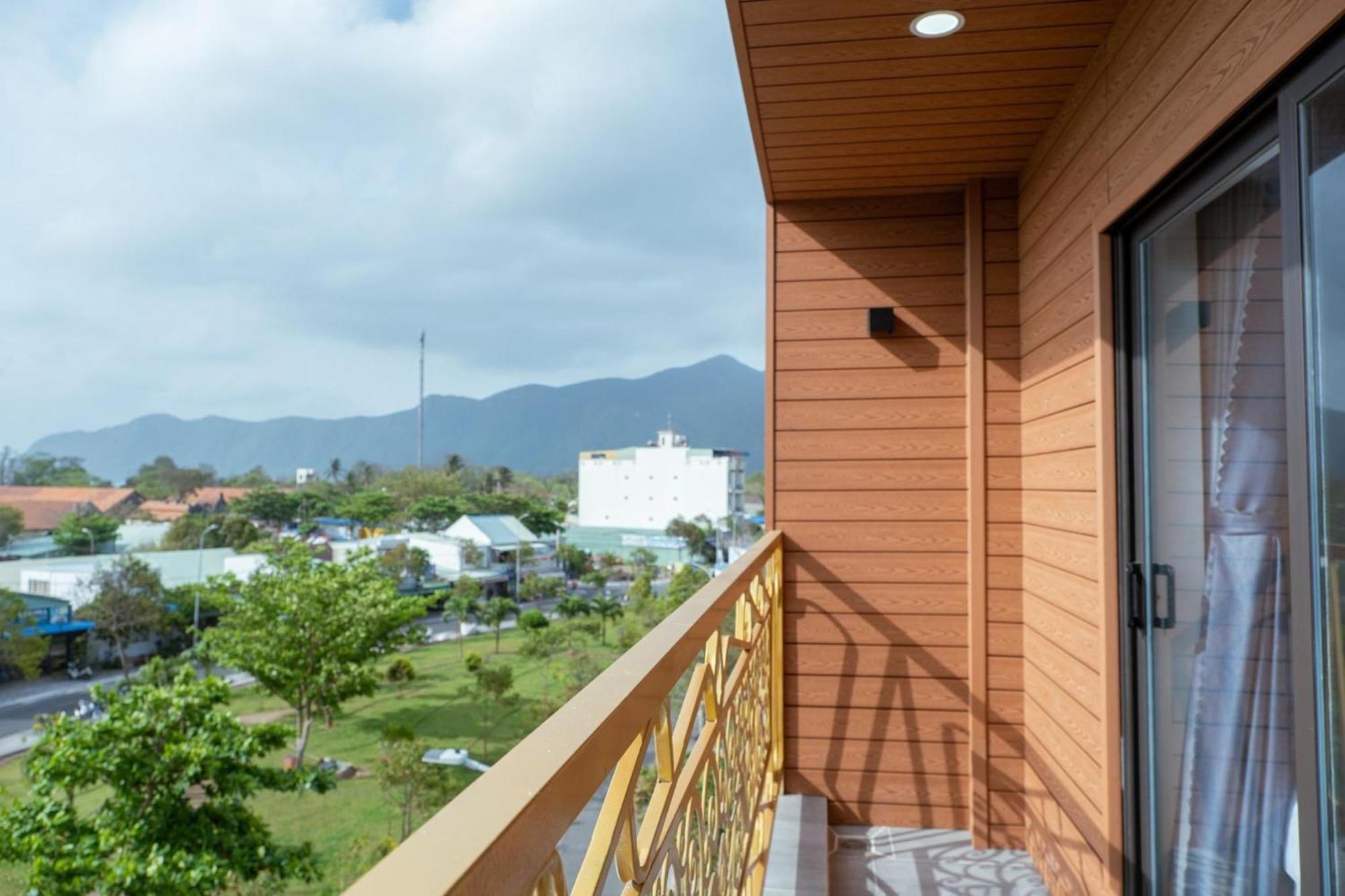 Ngoc Anh Hotel *